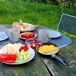 Pod Swierkami - Campingplatz Kołczewo