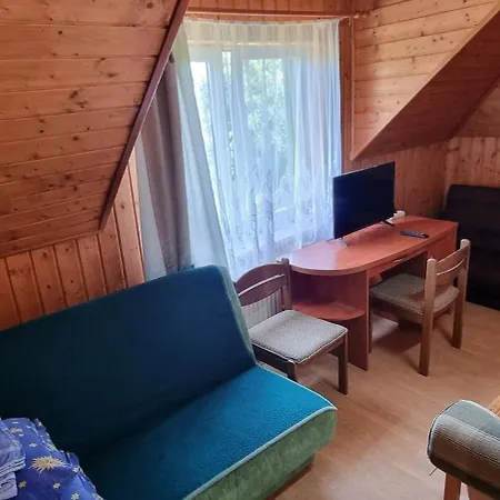 Pod Swierkami - Кемпинг