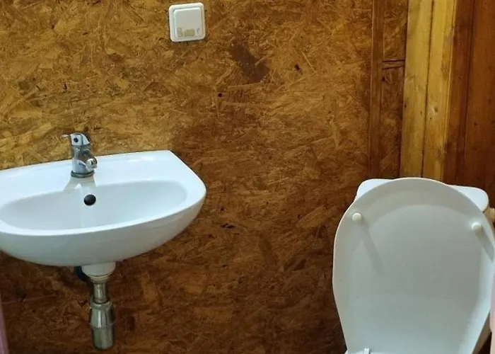 Pod Swierkami - Kemping